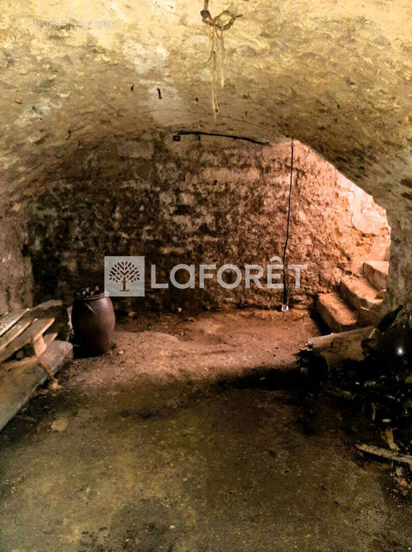 Maison à SAINT-NOM-LA-BRETECHE