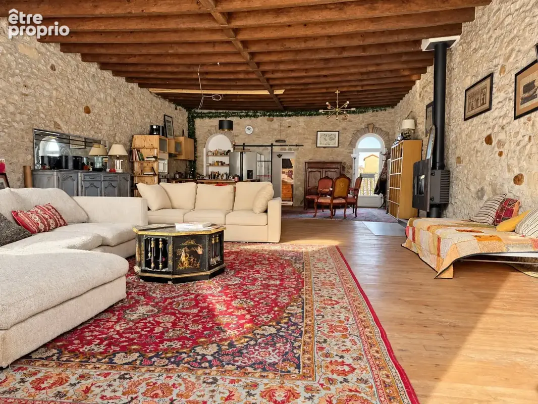 Maison de caractère de 267 m² avec atelier de 83 m² et projet de terrasse tropézienne - photo 3