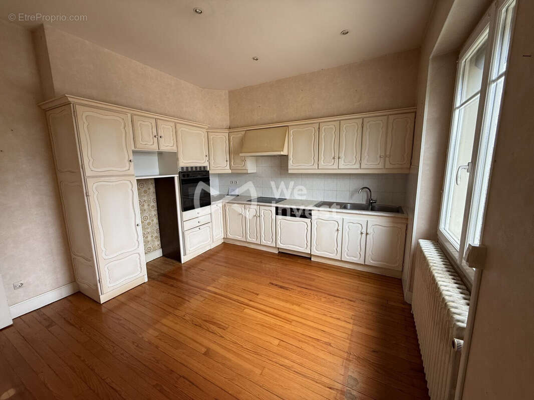 Maison 241 m² à Aussillon  - photo 7