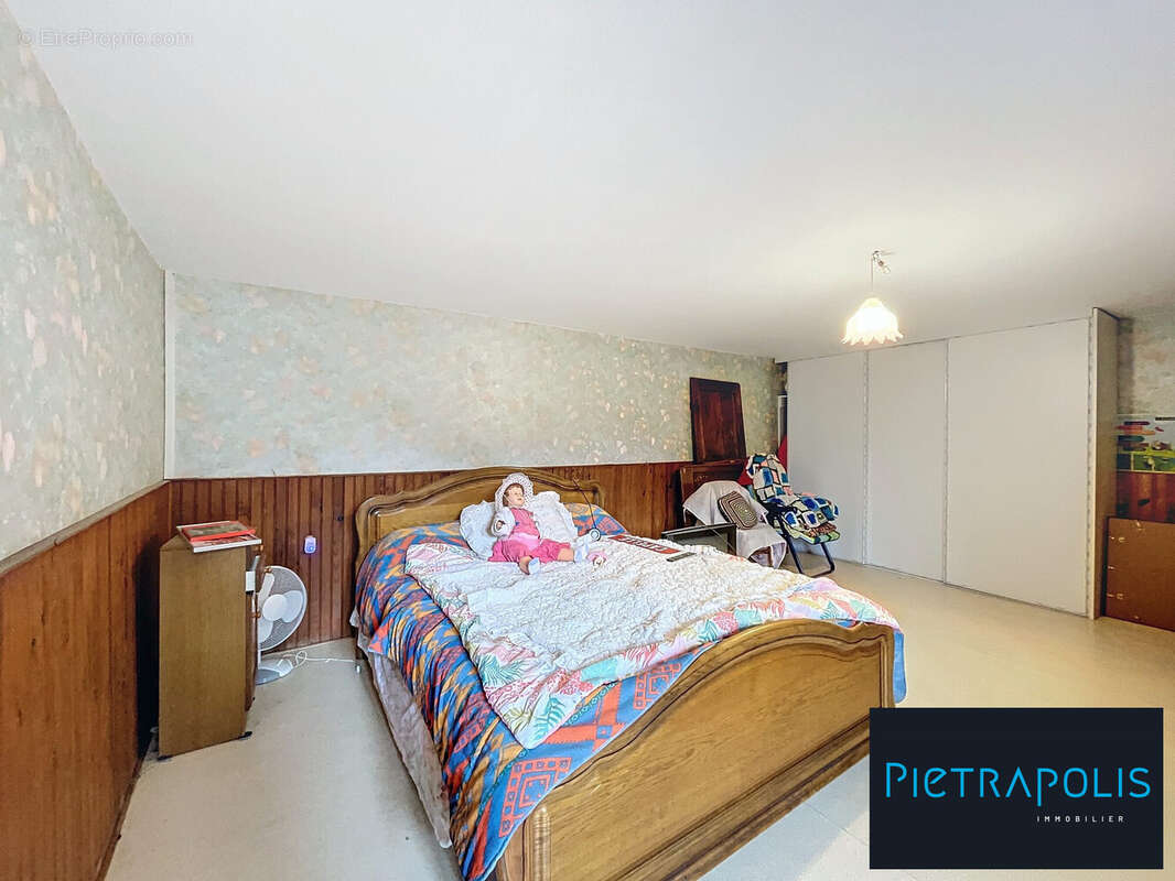 Maison 151 m² à Richebourg  - photo 4