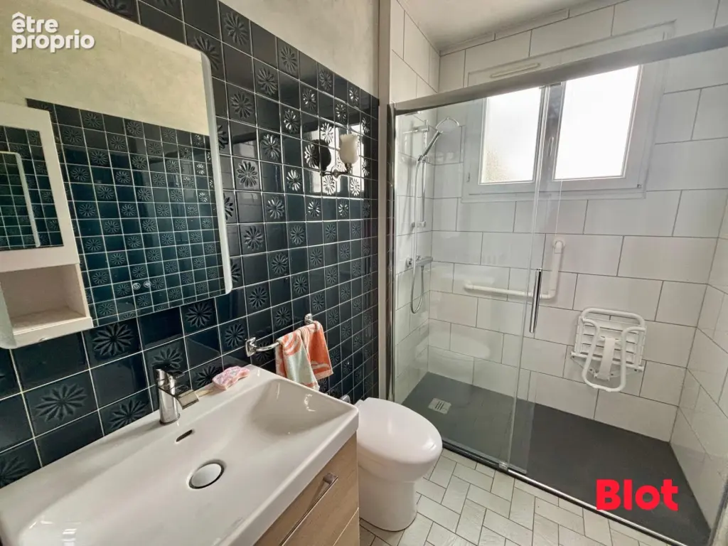 Maison 4 pièces 86 m² à vendre à Chartres-De-Bretagne (35131) - photo 5
