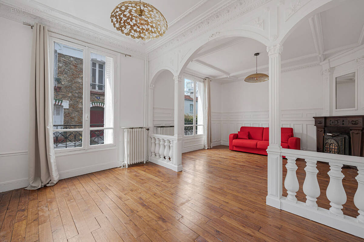 Maison de caractère en centre-ville - photo 1
