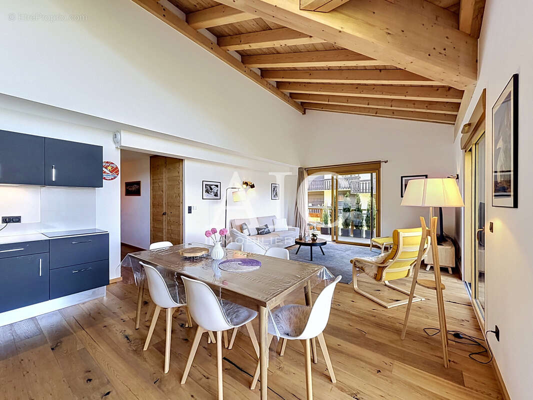 Appartement à COMBLOUX