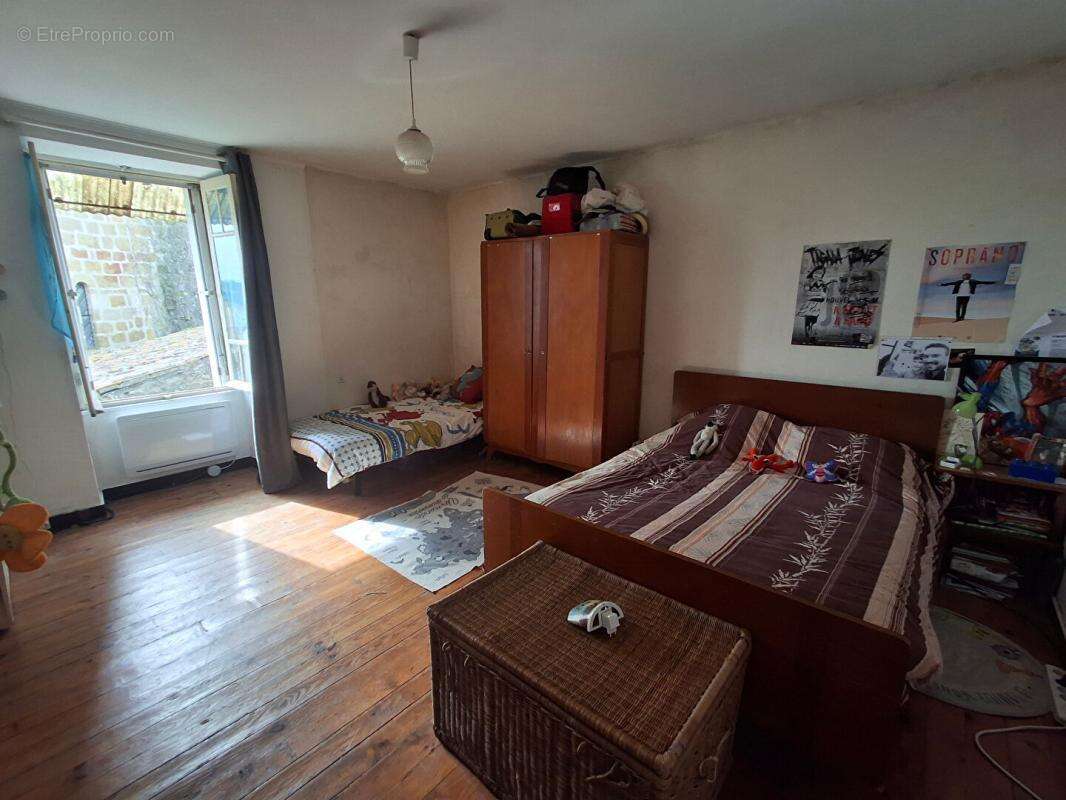 Maison Cezais 4 pièce(s) 115.39 m2 - photo 6