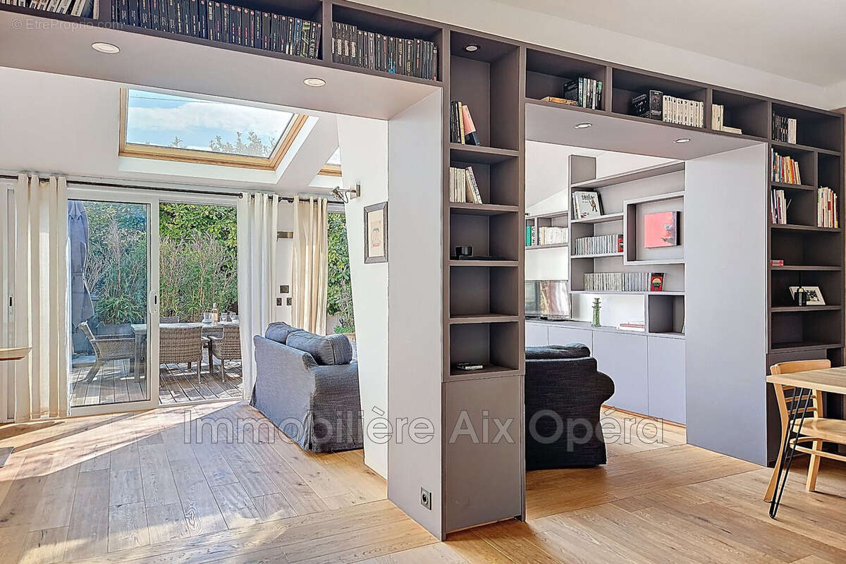 Appartement à AIX-EN-PROVENCE