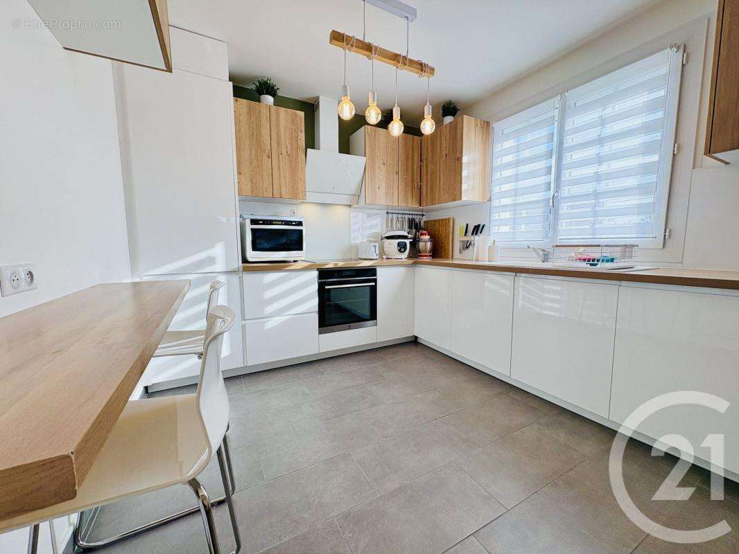 Maison à RILHAC-RANCON