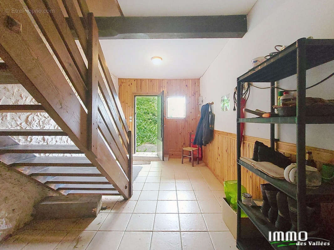 Appartement à FRESSE-SUR-MOSELLE
