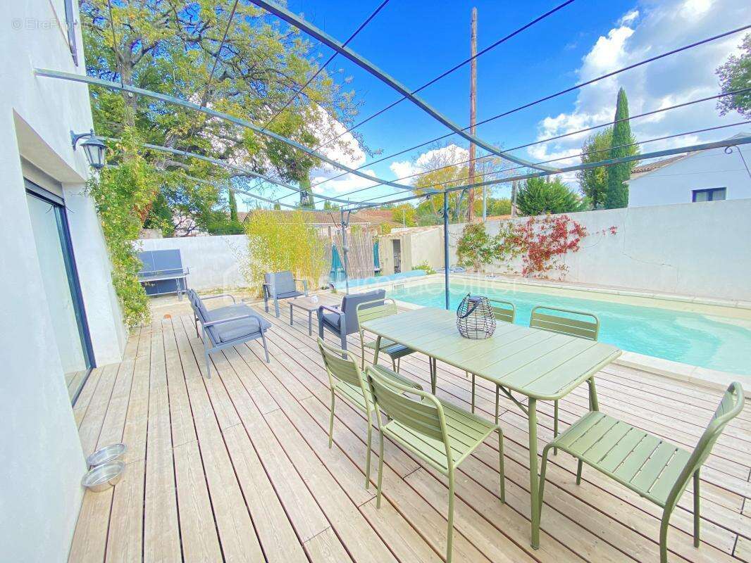 Maison à SAINT-CANNAT