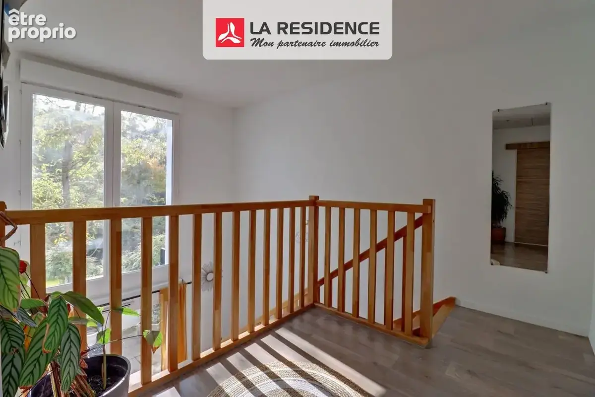 Appartement 4 pièces 76 m² à vendre à Poissy (78300) - photo 6