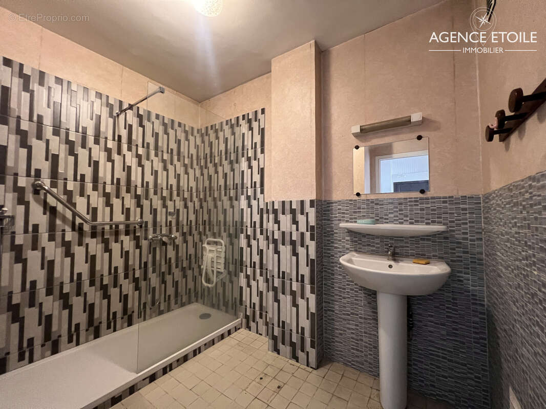 Appartement à MARSEILLE-10E