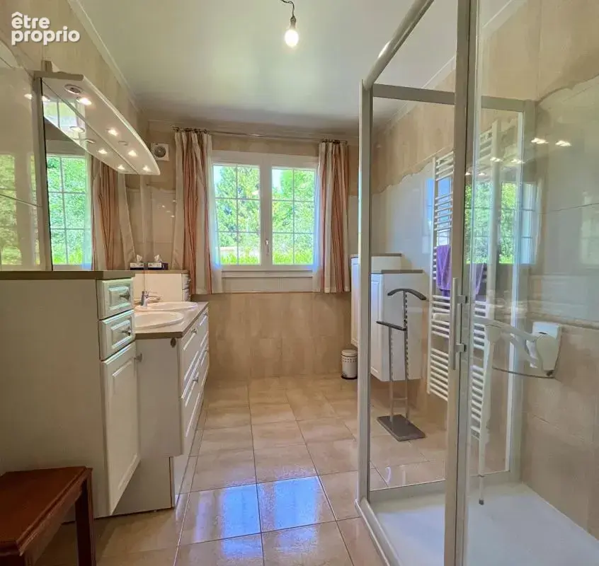 Maison à Noyon 6 pièce(s) 137 m²  - Sous-Sol total et jardin - photo 11