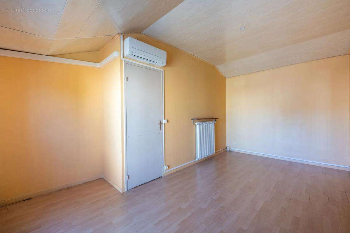 Maison à FOSSES