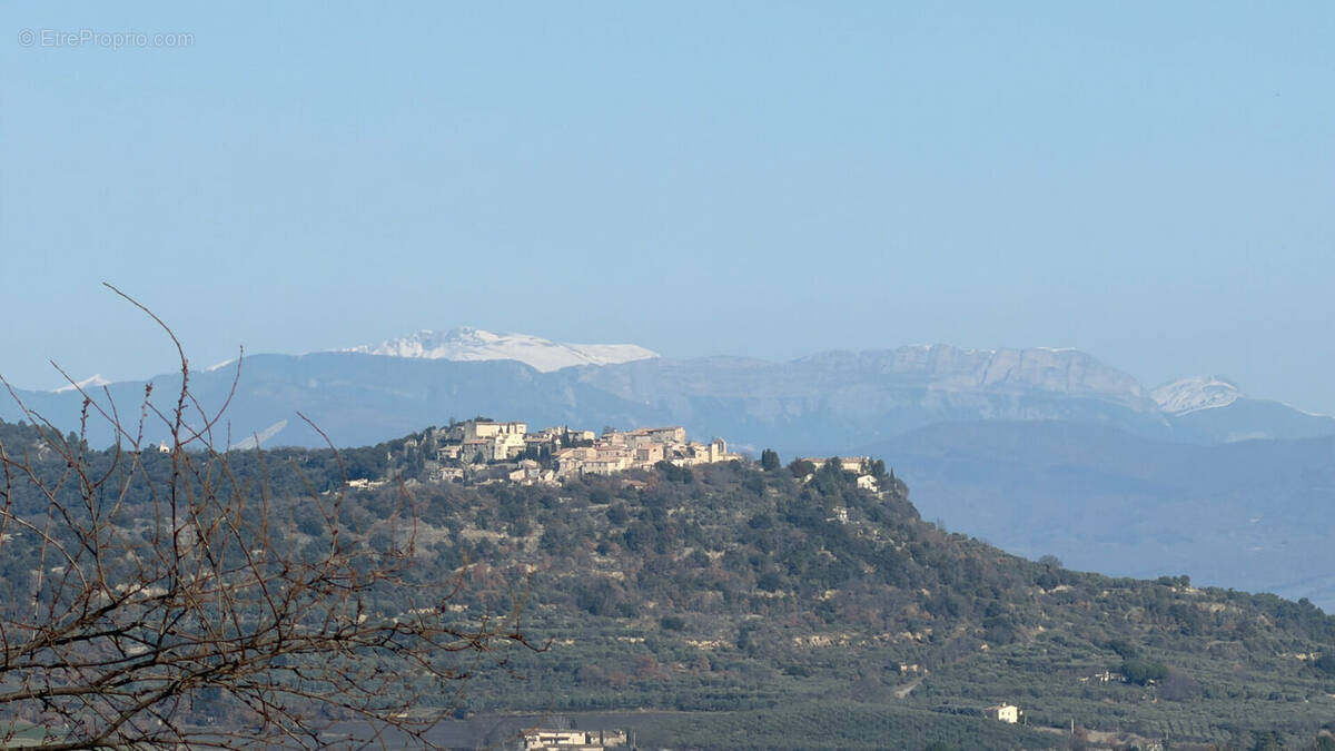 Appartement à NIOZELLES