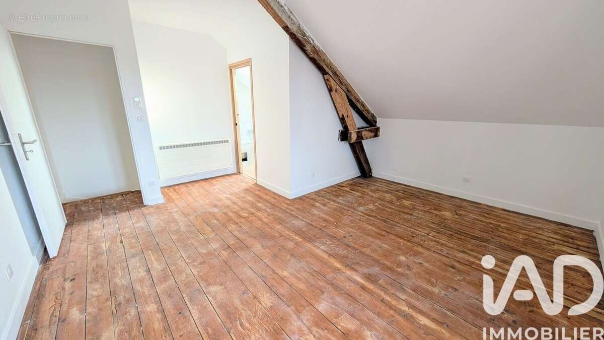 Photo 3 - Maison à WARMERIVILLE