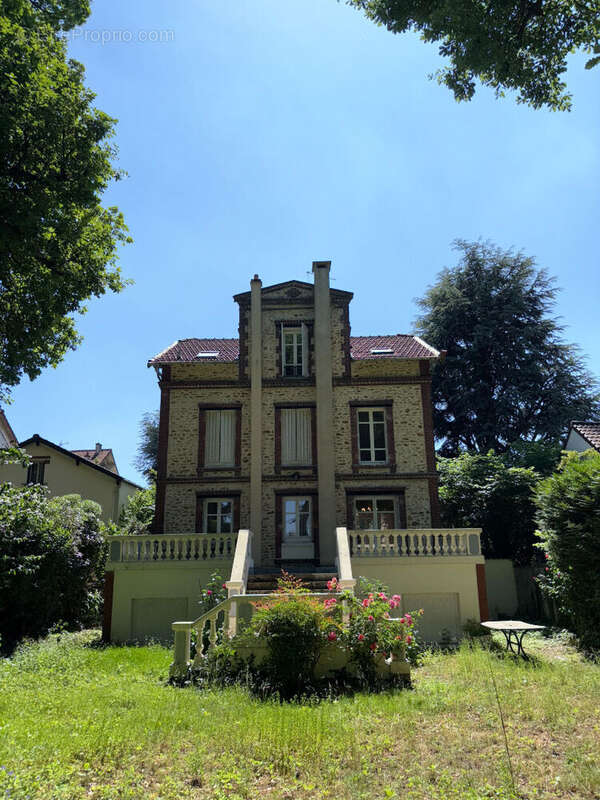 Maison à VILLEMOMBLE