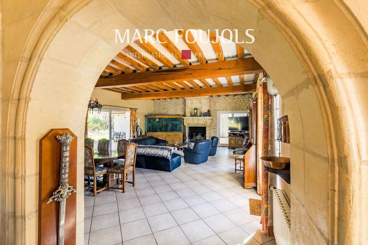 Maison à NANTEUIL-LE-HAUDOUIN