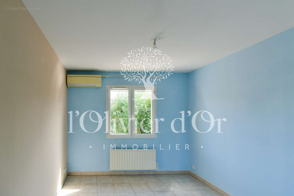 Maison à VAISON-LA-ROMAINE