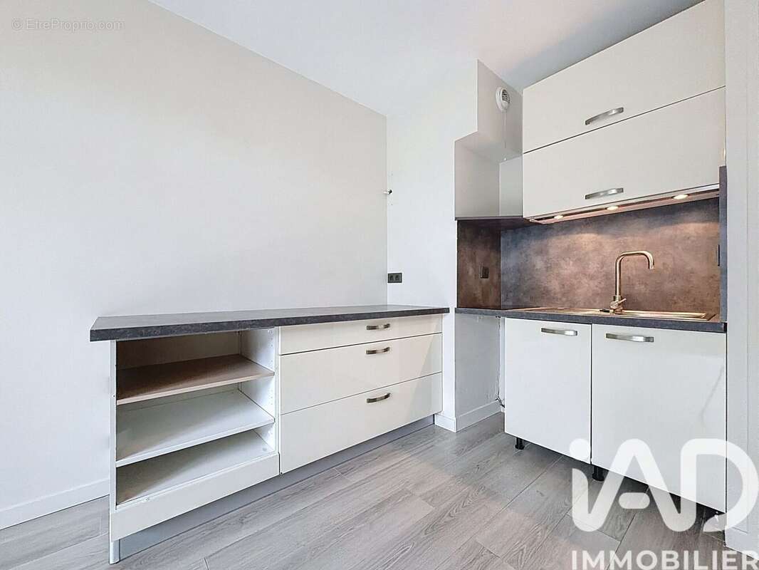 Photo 6 - Appartement à OZOIR-LA-FERRIERE