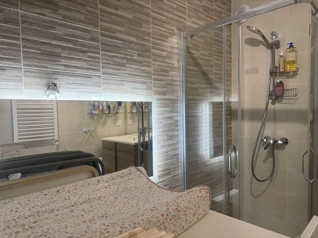 Appartement à VILLENEUVE-LOUBET