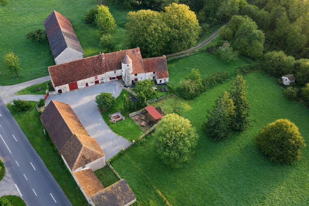 Maison à LA SOUTERRAINE