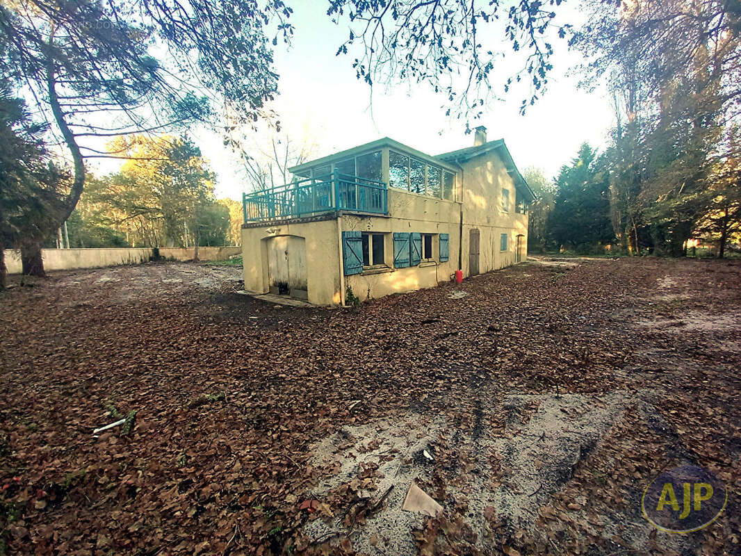 Maison à LESPARRE-MEDOC