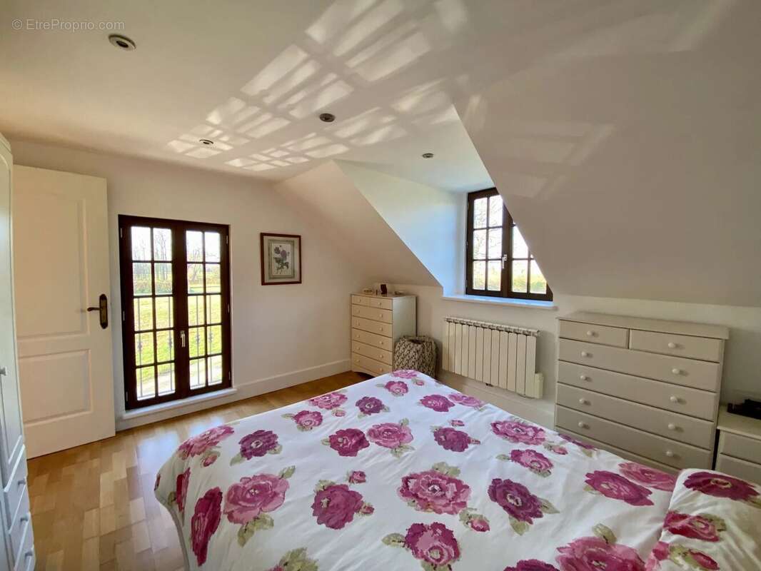 Jolie maison de 3 chambres avec grand jardin - photo 9