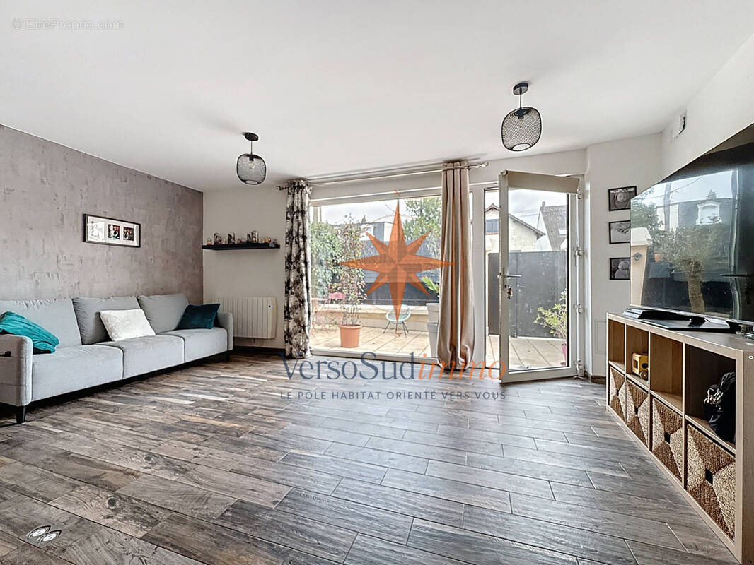 Maison à CHAMPS-SUR-MARNE