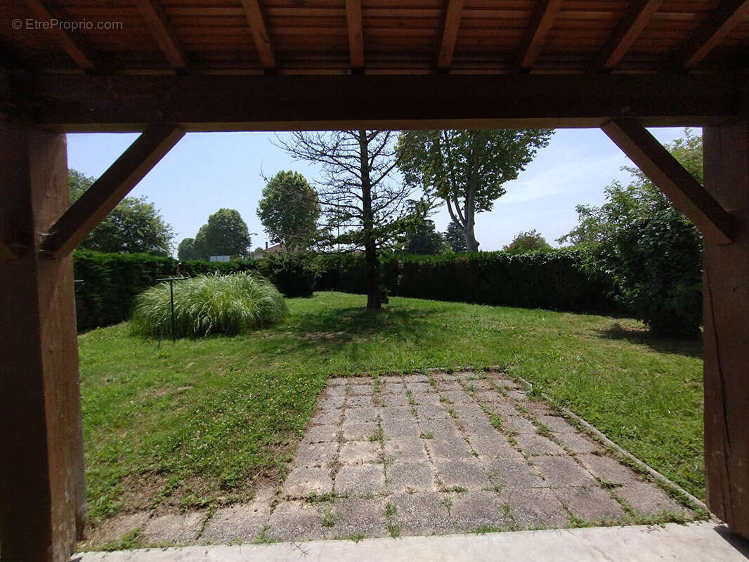 Maison Donzac type 5 avec jardin et double garage - photo 11