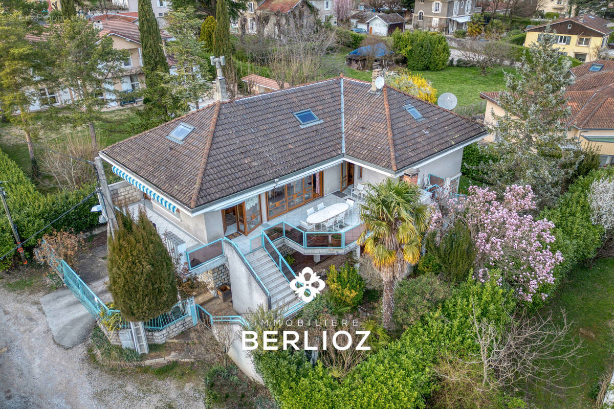 Maison à CORENC