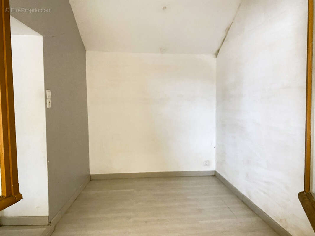 Maison 74 m² à Courtenay  - photo 12