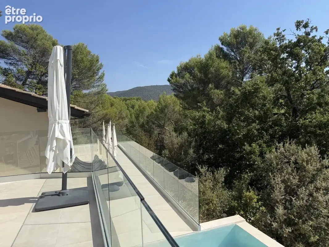 Une villa d'exception entre nature et lumière - photo 4