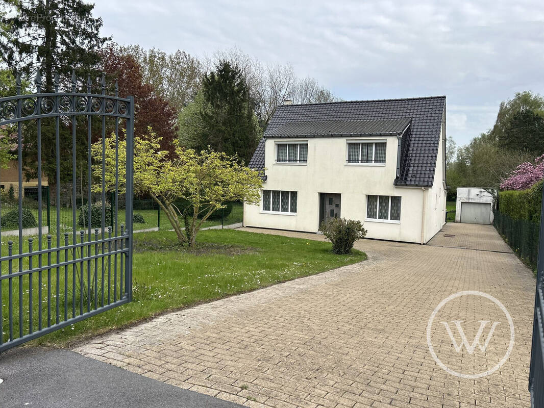 Maison à ESCAUTPONT