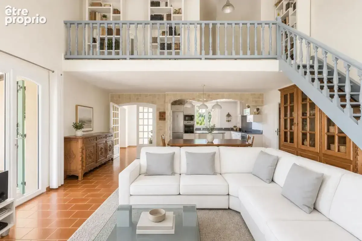 Maison de 7 pièces de 175 m² à Candillargues - photo 3