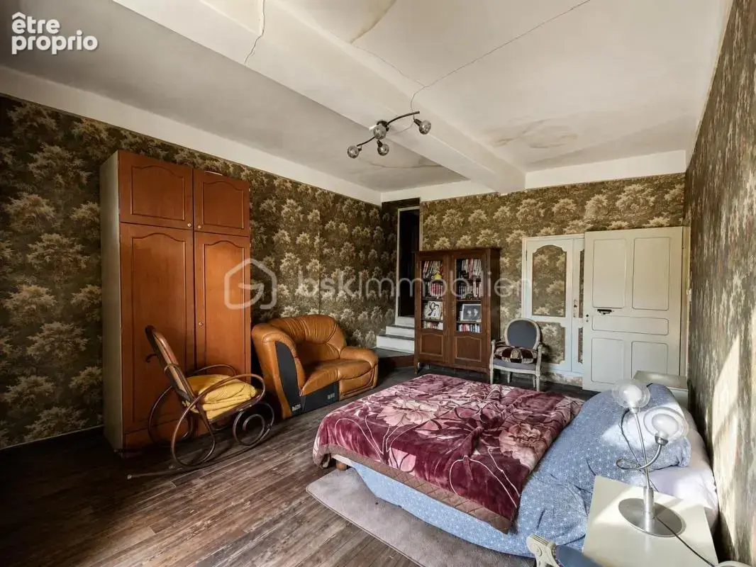 Maison de caractère à rénover – fort potentiel – jusqu’à 218 m² après aménagement - photo 11