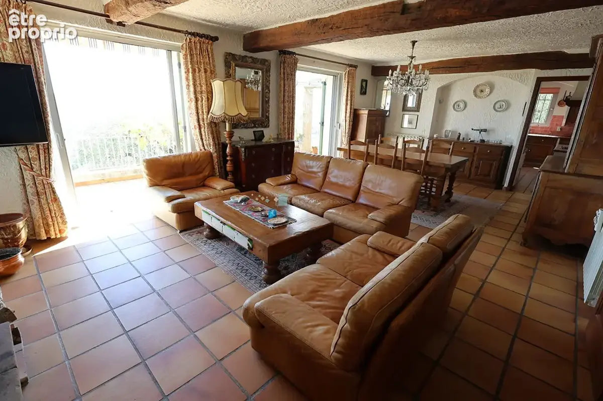 Villa Speracedes 220 m² avec piscine et terrain de 2639 m² vue mer et lac - photo 10