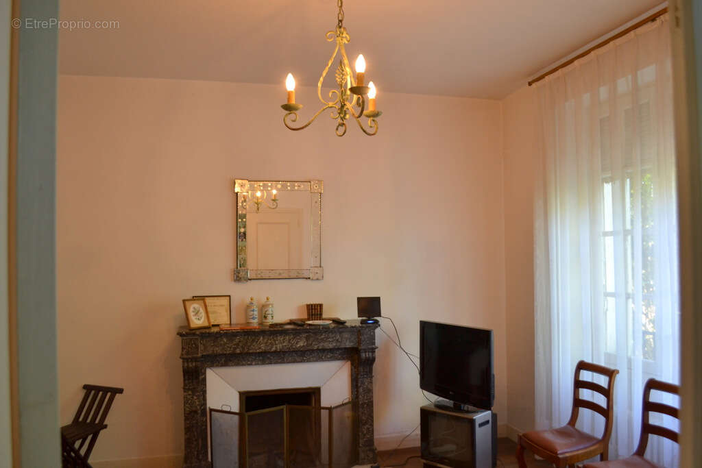 Maison 222 m² à La Roche-Posay  - photo 6