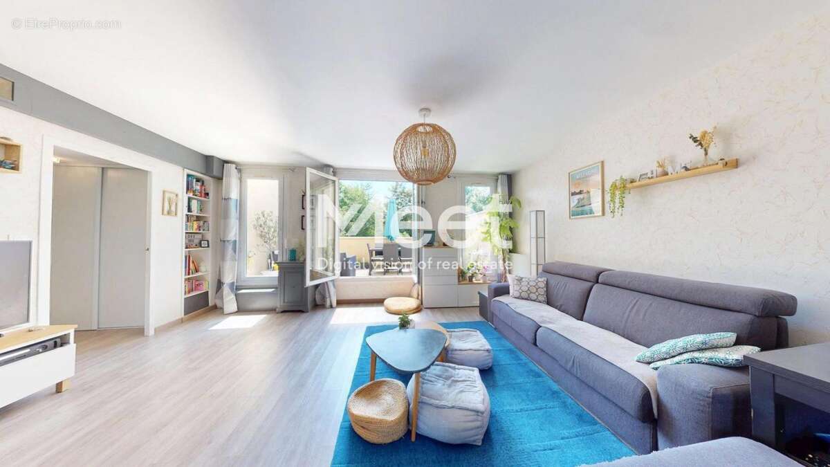 Appartement à MAUREPAS