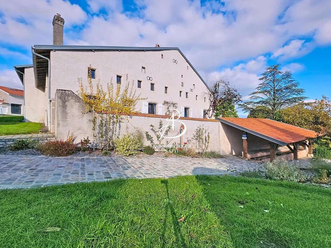 Photo 2 - Maison à BREMONCOURT