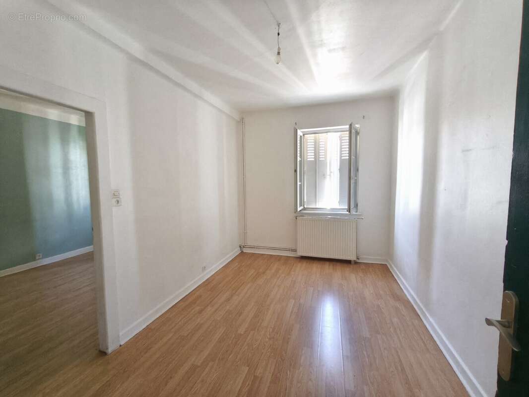 Maison 105 m² à Vic-Sur-Seille  - photo 2