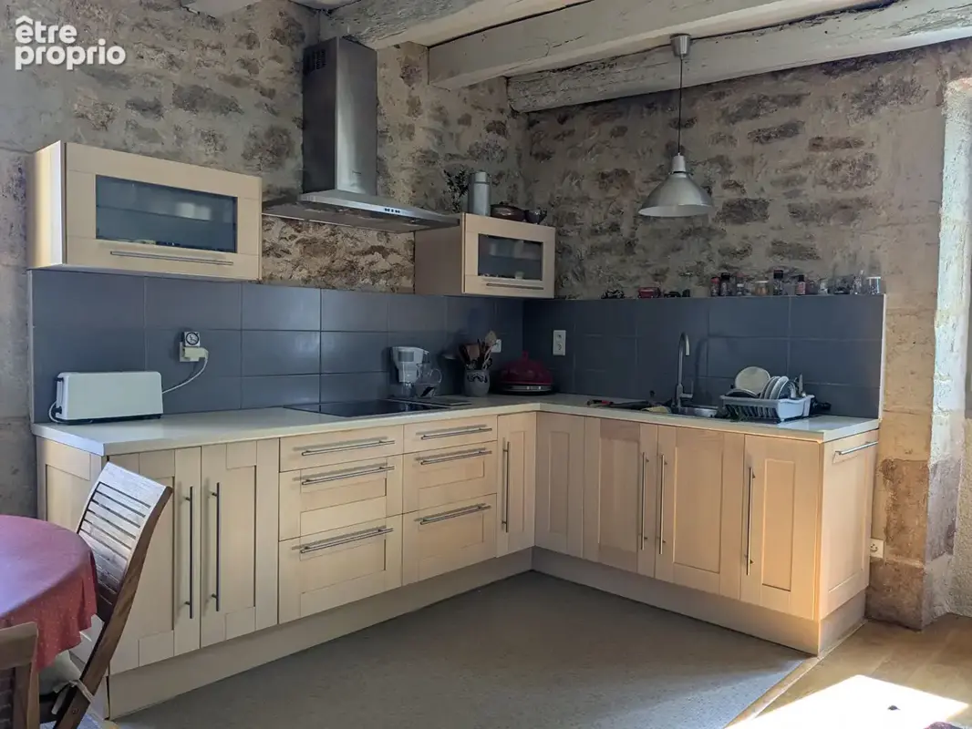 Maison en pierre avec dépendance - photo 6