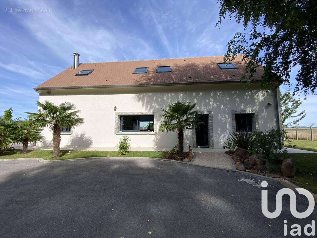 Photo 1 - Maison à MOUROUX