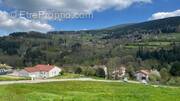 Terrain à SAINT-SAUVEUR-EN-RUE