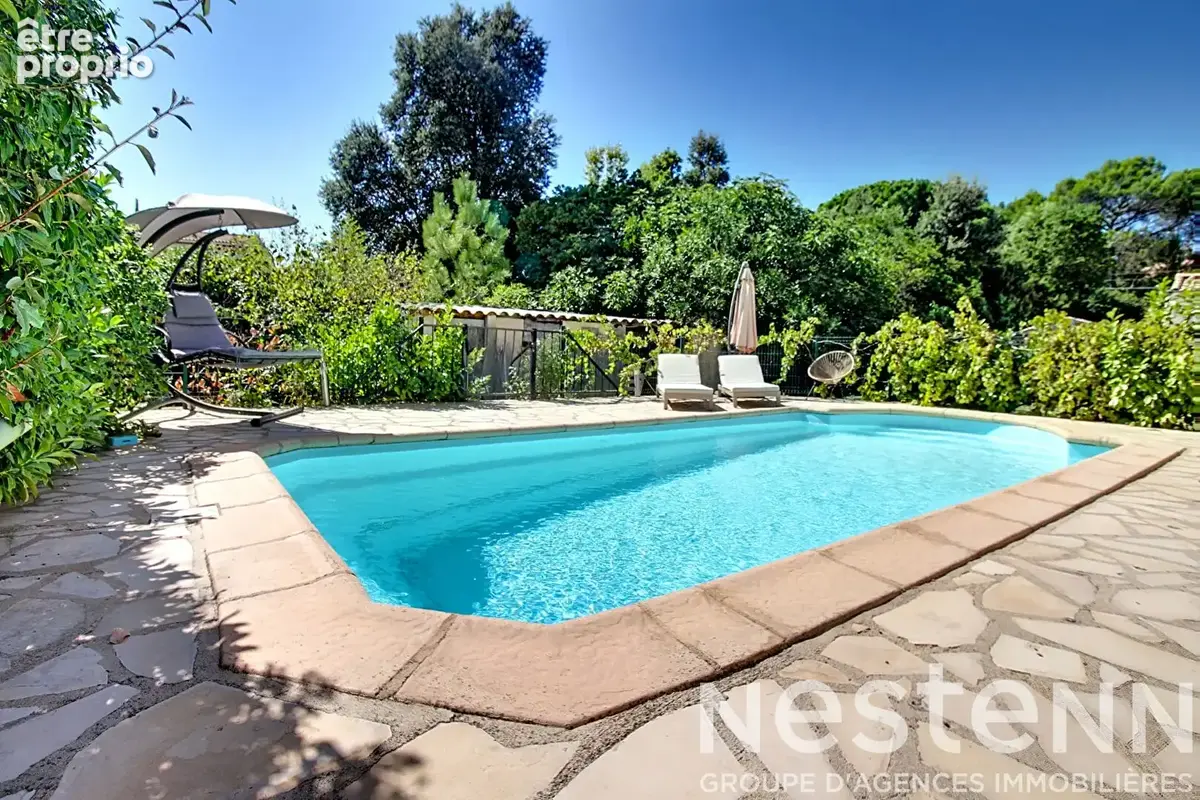 A VENDRE - Maison Vidauban 122 M² , 4 chambres, piscine, grand garage . - photo 2
