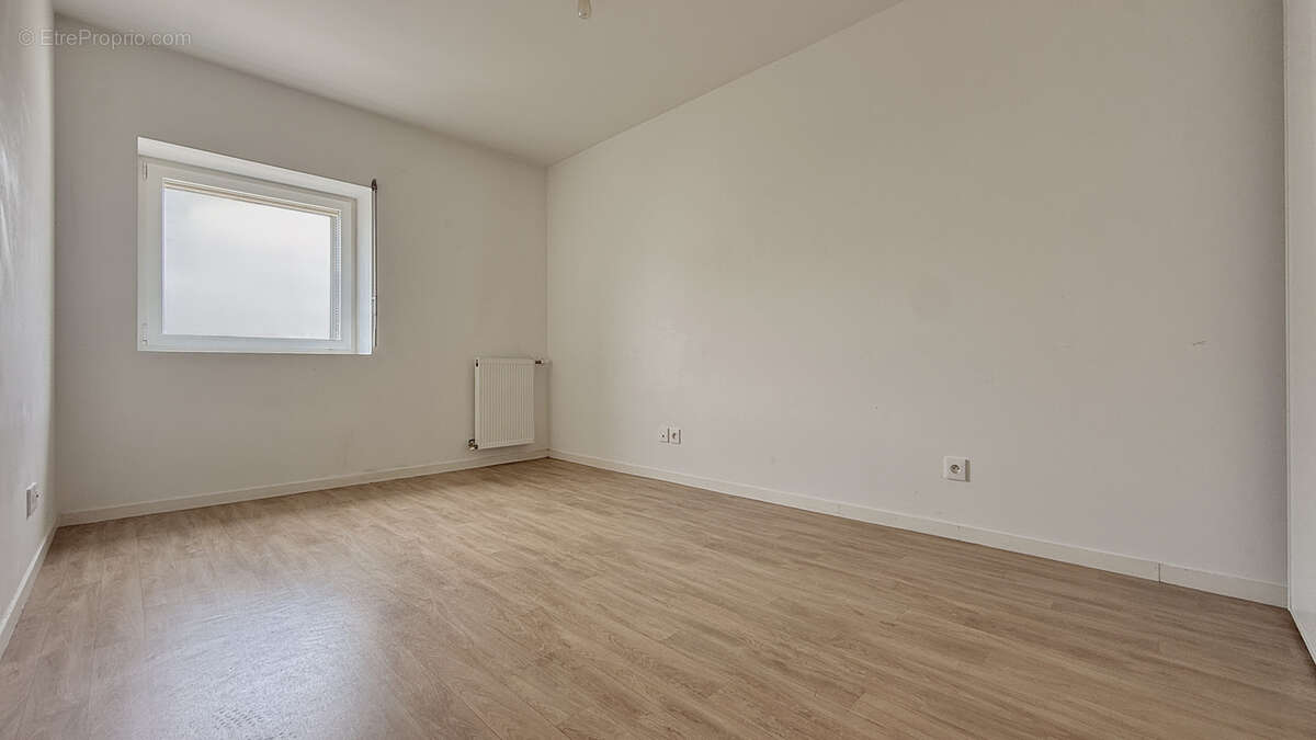 BEGLES - T3 avec grande terrasse - photo 10