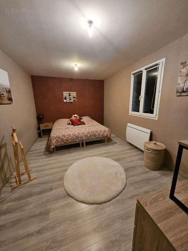 Maison à MIREBEAU-SUR-BEZE