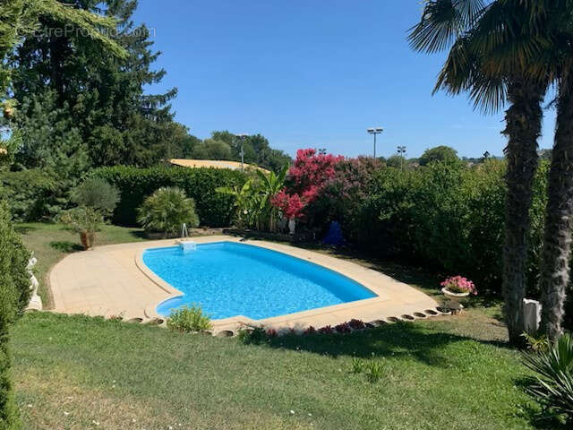 Maison à CHARVIEU-CHAVAGNEUX