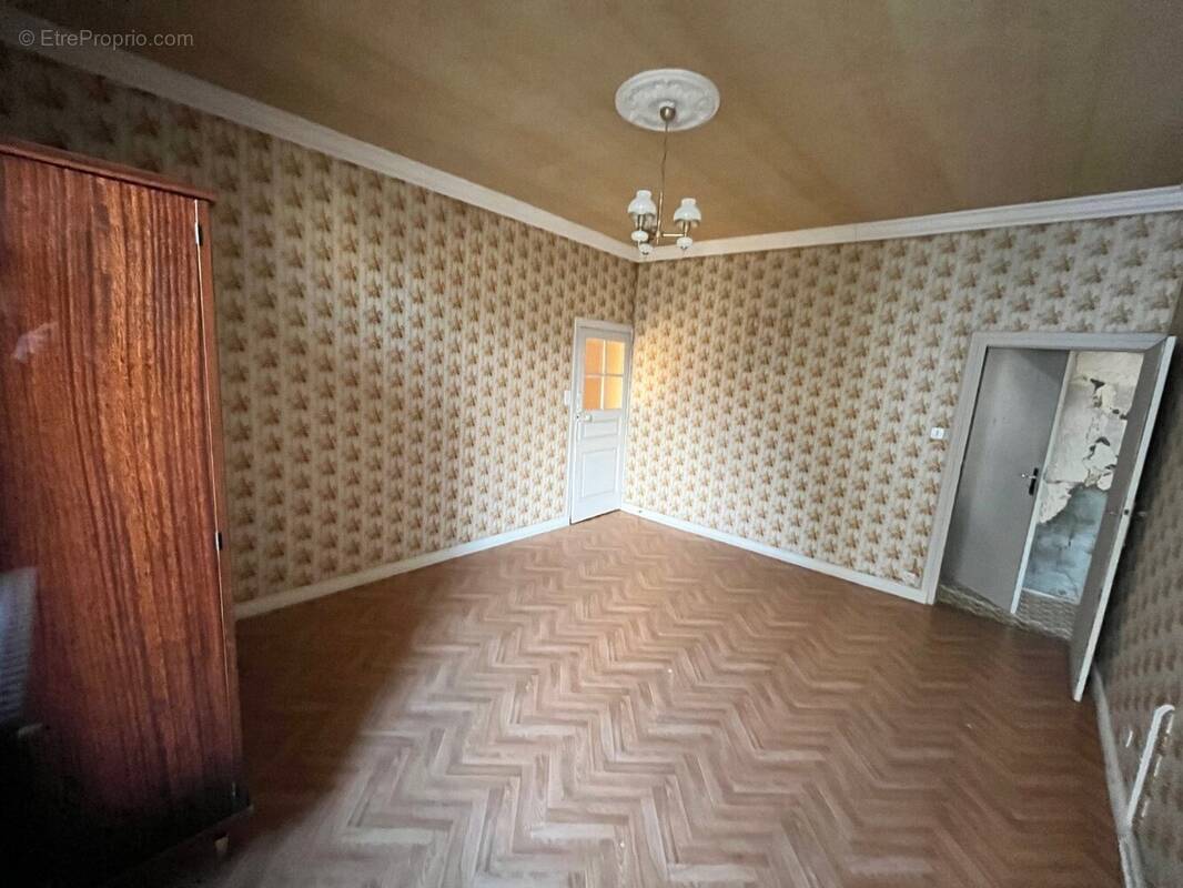 Maison de bourg (120m²) - photo 2