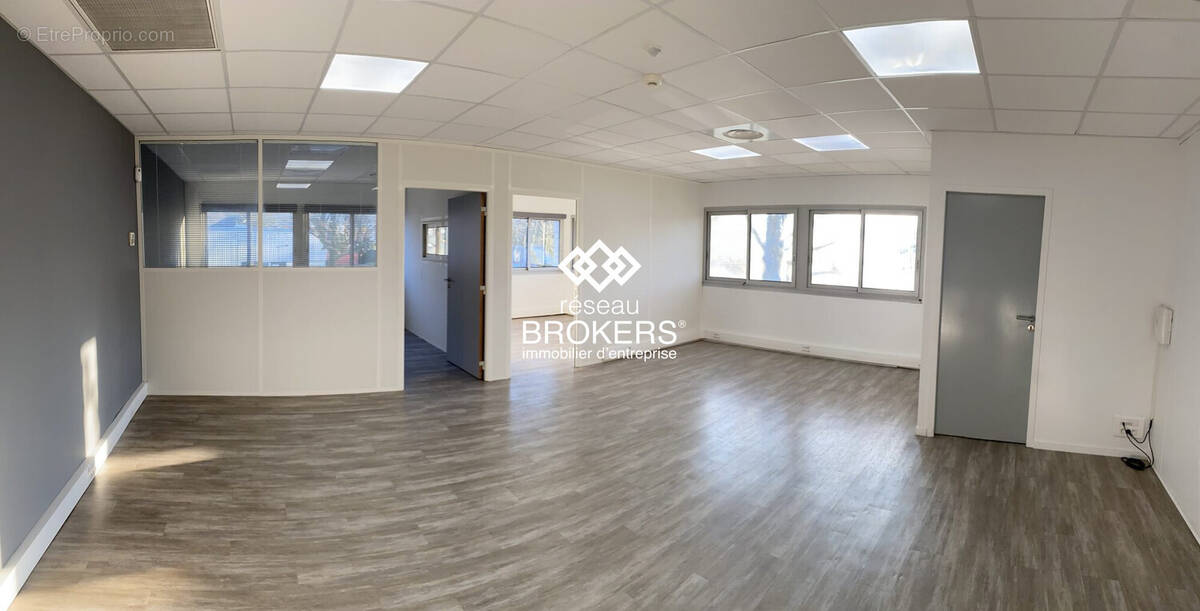 Commerce à SAINT-MARTIN-LE-VINOUX