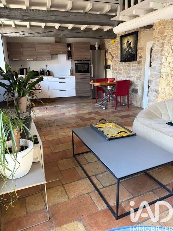 Maison 90 m² à Saint-Come-Et-Maruejols  - photo 3