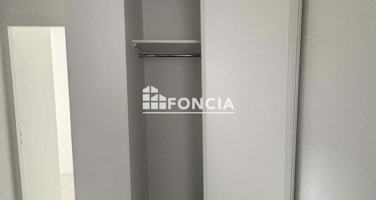 Appartement à AMNEVILLE